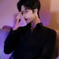 Lee Hun Suk (Mc)