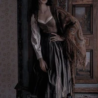 MUJER