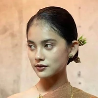 พยอม
