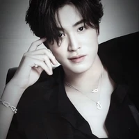 Gavin (กวิน)
