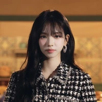 เมเด(พี่สาวนางเอก)