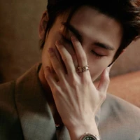 มารุต(พ่อนางเอก)