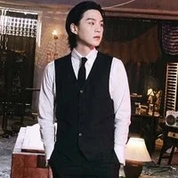 Yoongi ( suga)