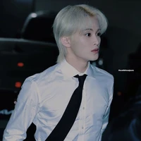 Marka/Mark Lee
