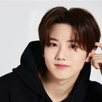 Hwang Junkyu