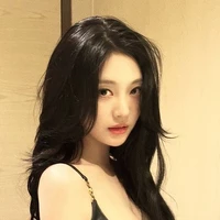 Nayara ( Pelayan pribadi )
