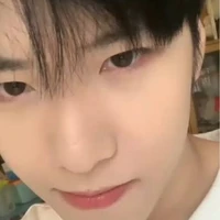 นิว(นายเอก)