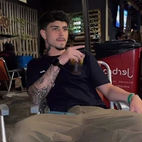 Guilherme/caveira