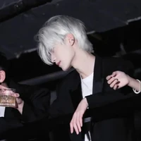 ไวท์°.บด.พอ.°