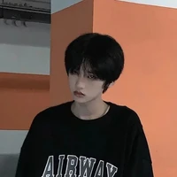 มีน(เพื่อนนายเอก)🍃☄️⚡