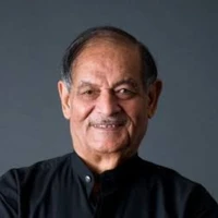 Ranbir Mishra (arvind dad)