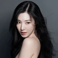 Lee Tiffany