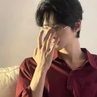อาเธอร์😖(พ.อ)+(พี่ใหญ่กลาง)+ประธาน