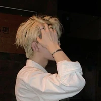 เเบงค์ (เพื่อน นอ.)