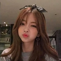 ยิ้ม✨ น.อ