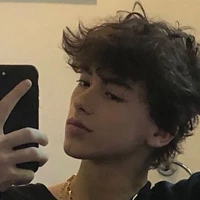 𝐌𝐢𝐤𝐞