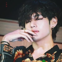 kim taehyung