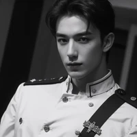 tae-suk(tar elder brother) 