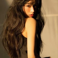เอมี่ ( เพื่อนนร.)