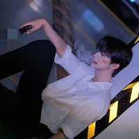 อินทร์(พ่อ)