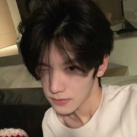 เซย์🌊 / เพื่อนนอ.😾 /