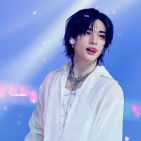 Hwang hyun-jin 