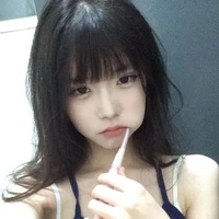 โมเม