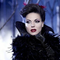rainha má