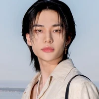Hyunjin (A)