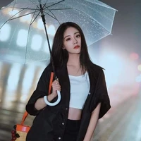 นา(เพื่อนนางเอก)