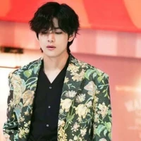 Lee Taehyung (papi ningning)