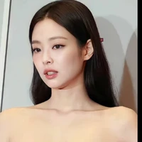 Lee Jennie(mami ningning)