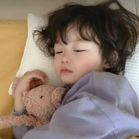 Han-gyeol (filho do Mingi e Yunho)