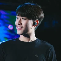 นุ๊ก ธนดล