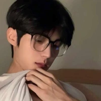 ทิว🌟