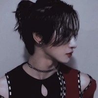 Shen Arzellio Vukasin⁴