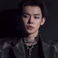 Emris Alvarez Vukasin⁵