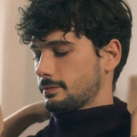 Robert [ML ASSISTANT]
