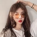 พลอย - เพื่อนรัก