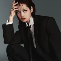 Mona