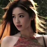 โมเดล [ น้อง นางเอก ]
