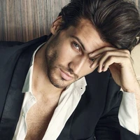 Nicolás  Hernandez