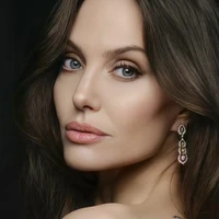 ✨ Angelina Robinson ✨