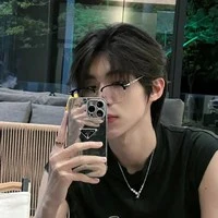 คิม พ.อ🐯