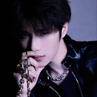 เจมส์(เพื่อนพ.อ+ผ.อ)