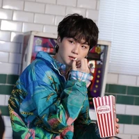 Yoongi ( Suga )