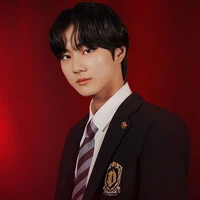 Yang Jungwon (Teman Amara