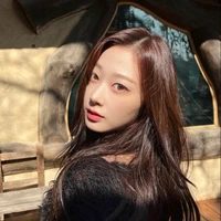 JUNG GISELLE