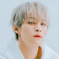 Moon/Qian yangyang