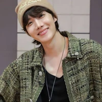 Jung Hoseok (O)